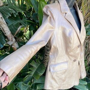 Women's Tan pealized metallic leather Blazer